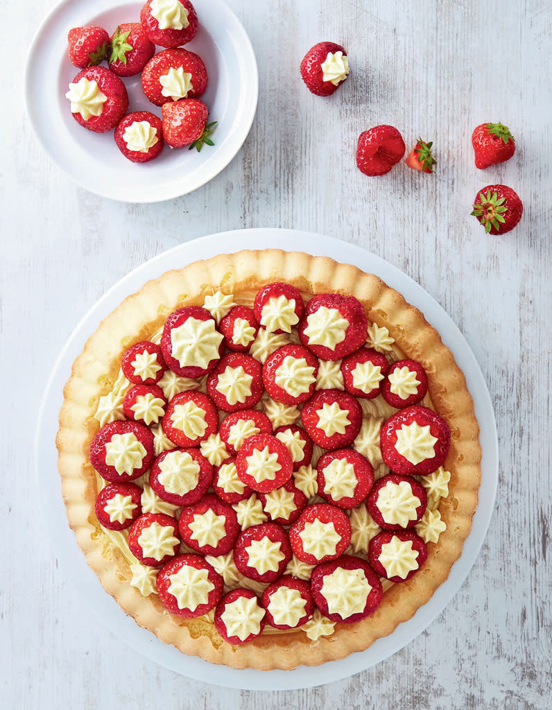 Biscuit aux fraises, crème mousseline