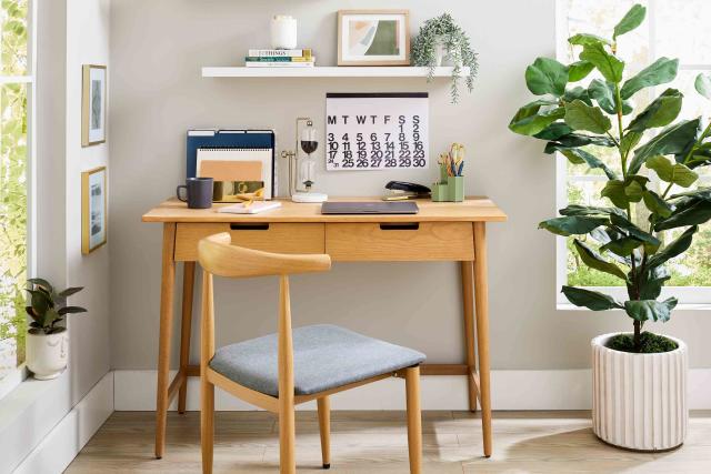 How to Hide Cords on a Desk: 15 Ideas