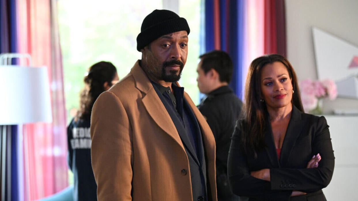  Jesse L. Martin as Alec Mercer in The Irrational series premiere. 