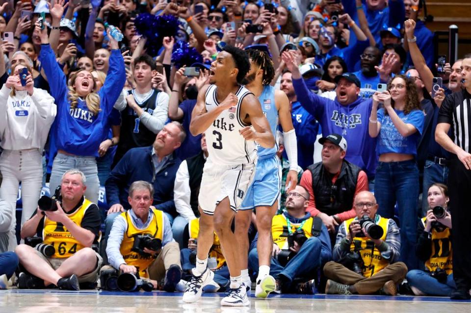 Duke’s Jeremy Roach (3) celebrates as time runs out in the game during Duke’s 63-57 victory over UNC at Cameron Indoor Stadium in Durham, N.C., Saturday, Feb. 4, 2023.