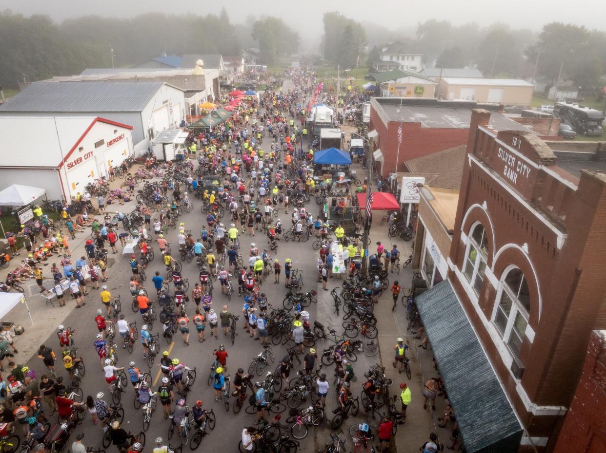 Cyclists on RAGBRAI make their way out of Glenwood, through Silver City and into the Day 1 meeting town of Henderson on Sunday, July 21, 2024 in Mills County, Ia.