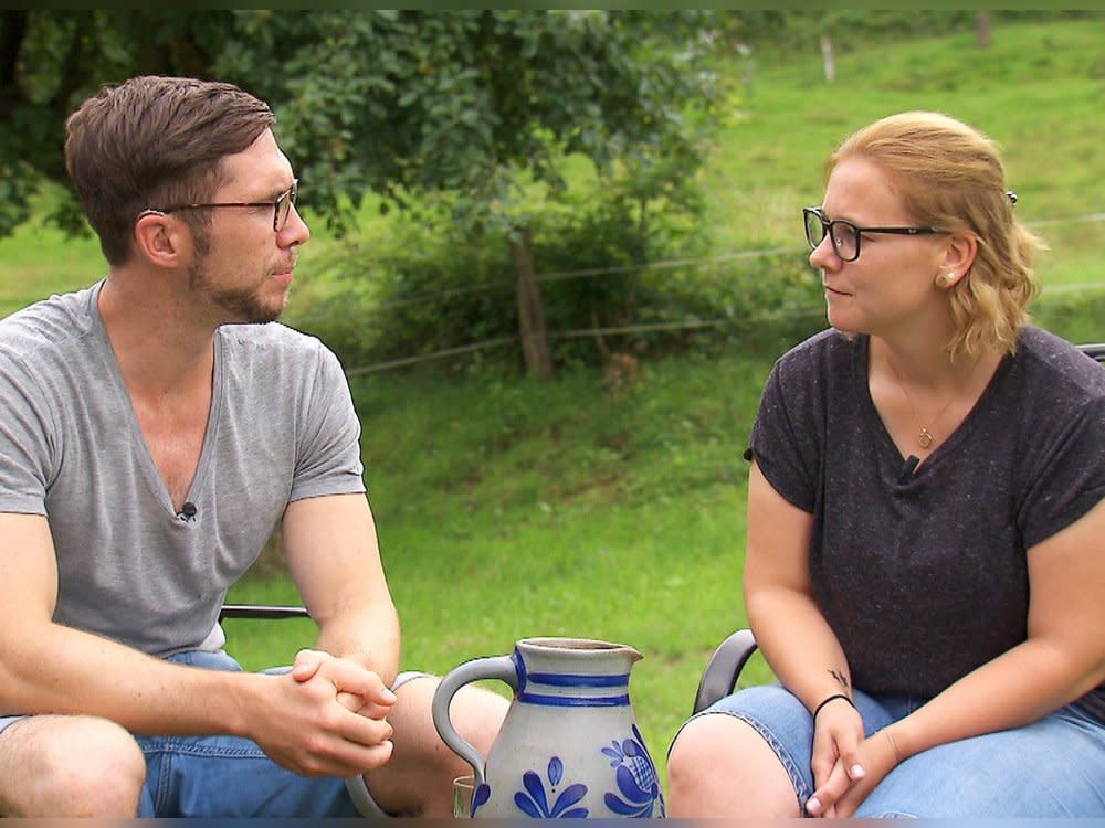 Zwischen Nils und Sabrina herrscht weiterhin Distanz. (Bild: RTL)