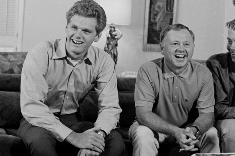 Unspecified - 1964: (L-R) Mickey Rooney Jr, Mickey Rooney, Tim Rooney, behind the scenes on the Disney General Entertainment Content via Getty Images sitcom 'Mickey'. (Photo by Disney General Entertainment Content via Getty Images)