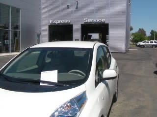 2011 Nissan Leaf at dealership after software upgrade, May 2011, photo by George Parrott