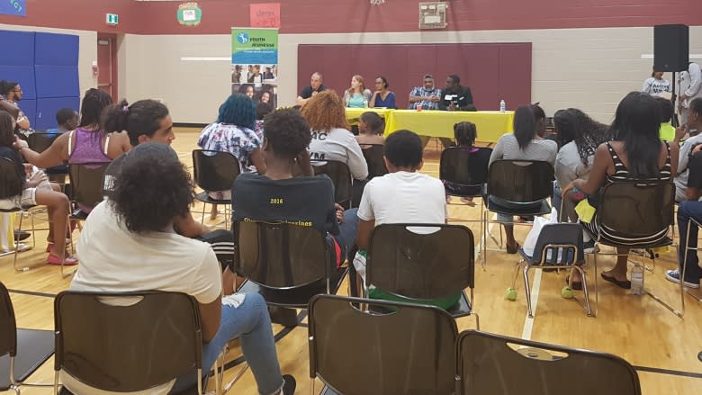 Event sheds light on mental health issues in low-income communities