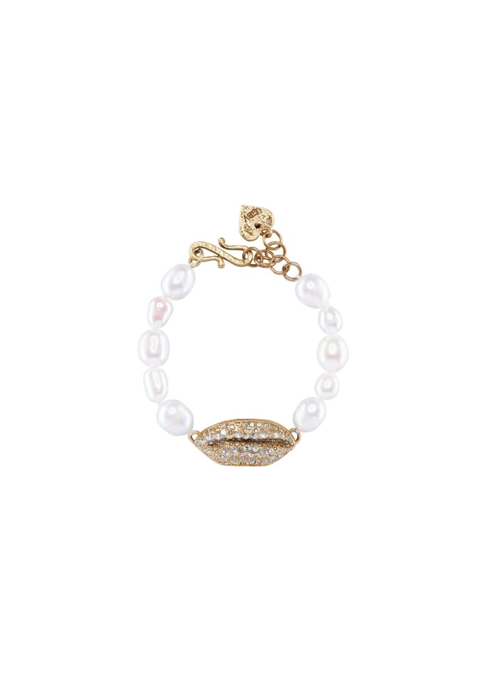 Pearl bracelet, $64.95. (PHOTO: H&M)