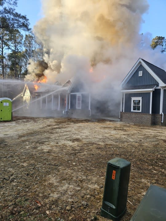 IOW Creekway Drive fire (Courtesy: Isle of Wight County Fire Rescue)