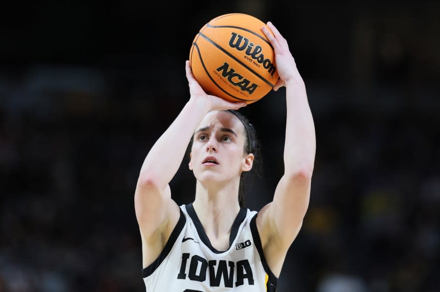 ALBANY, NEW YORK – APRIL 01: Caitlin Clark #22 of the Iowa Hawkeyes shoots the ball during the second half against the LSU Tigers in the Elite 8 round of the NCAA Women’s Basketball Tournament at MVP Arena on April 01, 2024 in Albany, New York. (Photo by Andy Lyons/Getty Images)