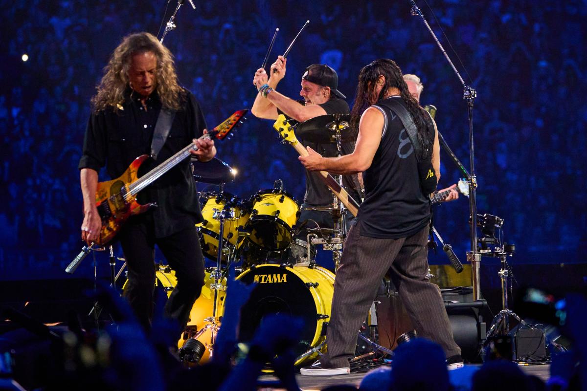 Metallica brings the M72 World Tour to Nashville in 2025 with two “No Repeat” nights at Nissan Stadium. Details