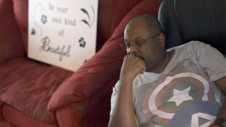 Fred Shuemake, father of Alison Shuemake, pauses during an interview at his home after his daughter died of a heroin overdose. Photo: AP/John Minchillo