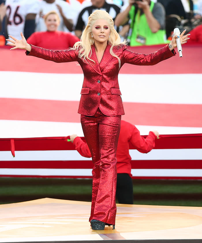 Lady Gaga kicks off Super Bowl by singing American National anthem