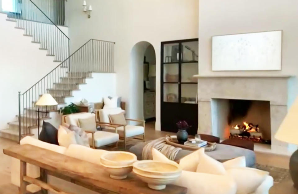 Shea McGee's living room during a home tour on TODAY. (TODAY)