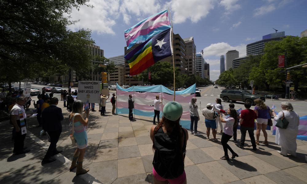 <span>Photograph: Eric Gay/AP</span>