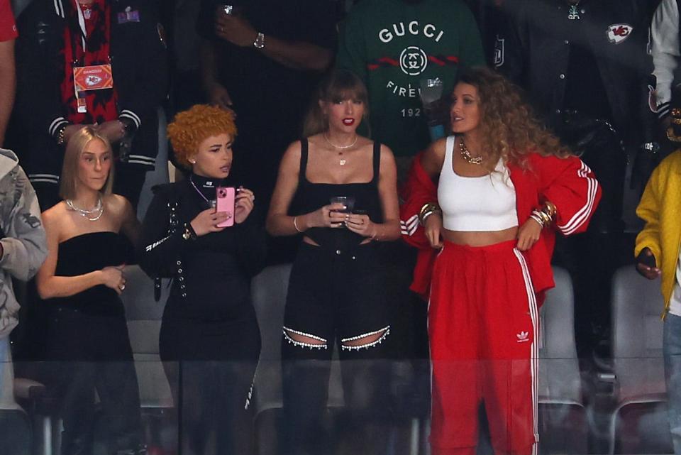 Ashley Avignone, Ice Spice, Taylor Swift and Blake Lively at the 58th Super Bowl.