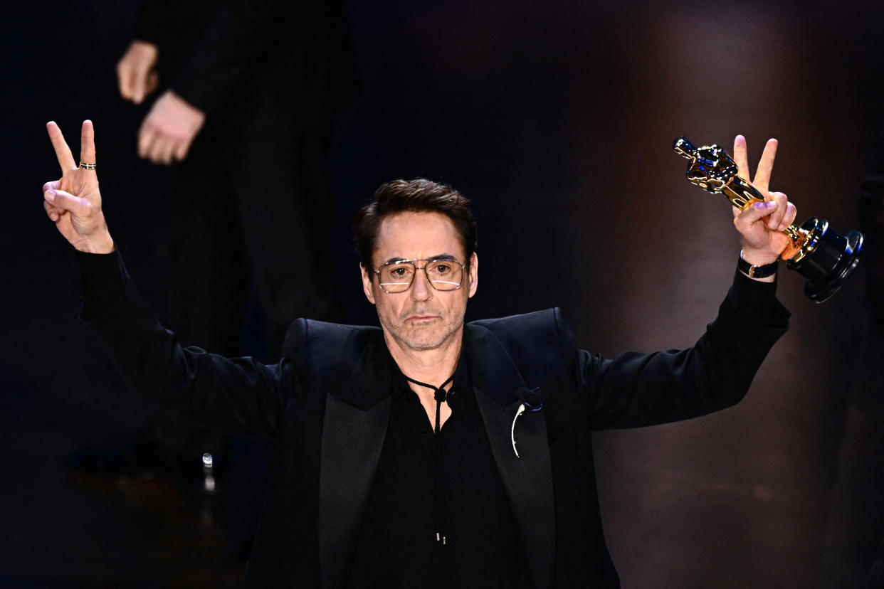 Robert Downey Jr. consigue el primer Oscar de su carrera por 'Oppenheimer' tras una carrera de altibajos y subidas extremas. (Foto de Patrick T. Fallon /AFP via Getty Images)