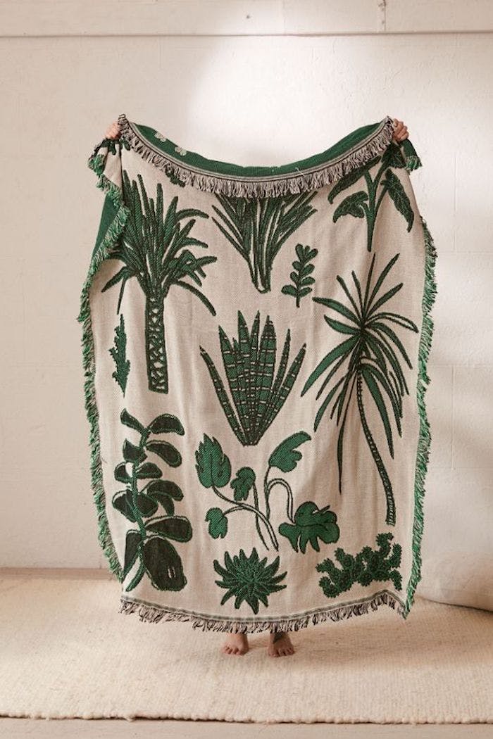 uo plants throw blanket