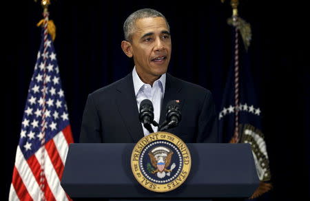 U.S. President Barack Obama speaks about the death of Supreme Court Associate Justice Antonin Scalia during a statement delivered in Rancho Mirage, California February 13, 2016. REUTERS/Kevin Lamarque