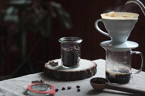 日式咖啡萃取法能引出咖啡豆的風味與明亮感。