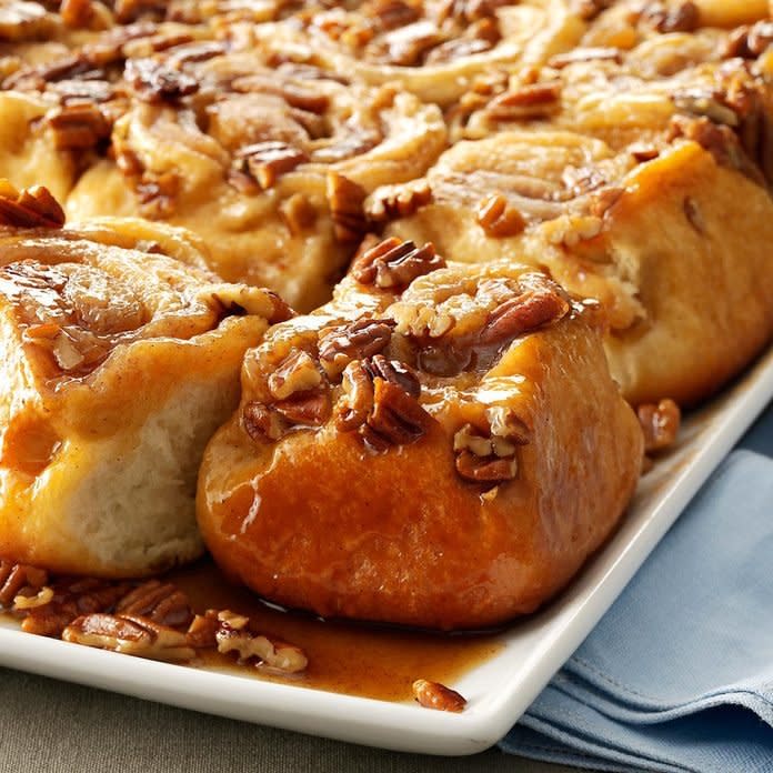 Tender Pecan Sticky Buns Exps35608 Sf143315c11 05 4bc Rms 2
