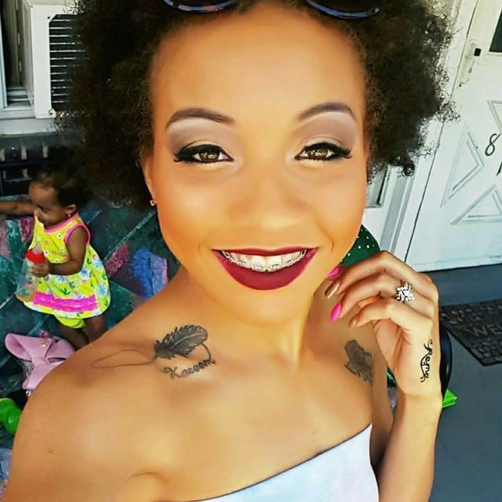 <a href="http://www.huffingtonpost.com/entry/korryn-gaines-shooting_us_57a0cfbfe4b08a8e8b5f9fd4">Korryn Gaines</a>, a mother of two, was killed in her home during a standoff with Baltimore County Police in August&nbsp;2016. Cops, who were attempting to serve Gaines a warrant for failing to appear in court, said that the 23-year-old&nbsp;pointed a gun at the officer and threatened to kill them. When the cop fired at Gaines, he also struck her 5-year-old son. The child was taken to the hospital. A month later, the county's chief prosecutor announced that <a href="http://www.baltimoresun.com/news/maryland/crime/bs-md-co-shellenberger-gaines-20160921-story.html" target="_blank">no criminal charges</a> would be filed against the officer.&nbsp;