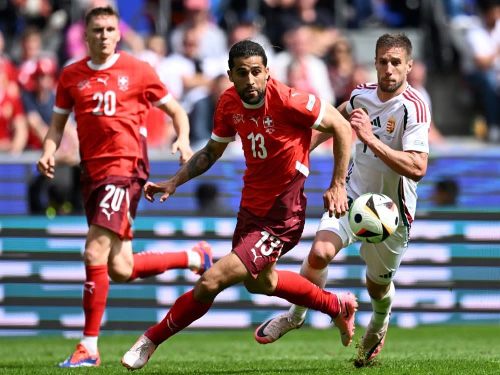 Rodriguez (M.) ist mit der Schweiz auf Achtelfinalkurs (Kirill KUDRYAVTSEV)