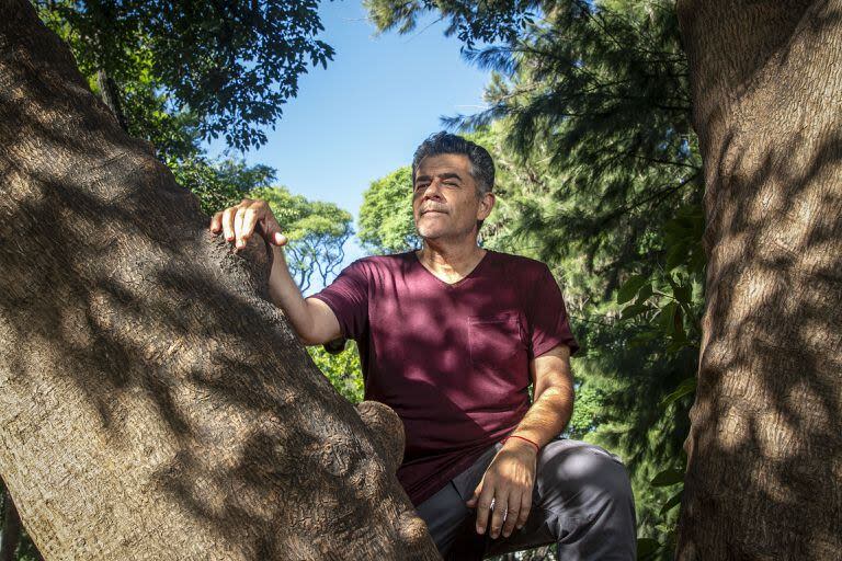 El actor, que estrenó recientemente Velorio a la carta, en el Teatro Regina, habló con LA NACION acerca de los recortes en materia de cultura; 