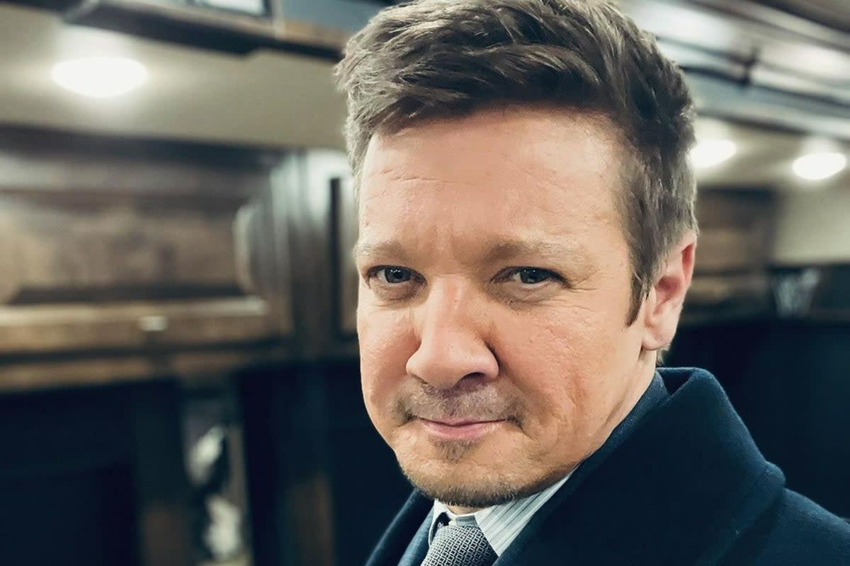 Actor Jeremy Renner has returned to acting one year after a near-fatal snowplough accident (Instagram)