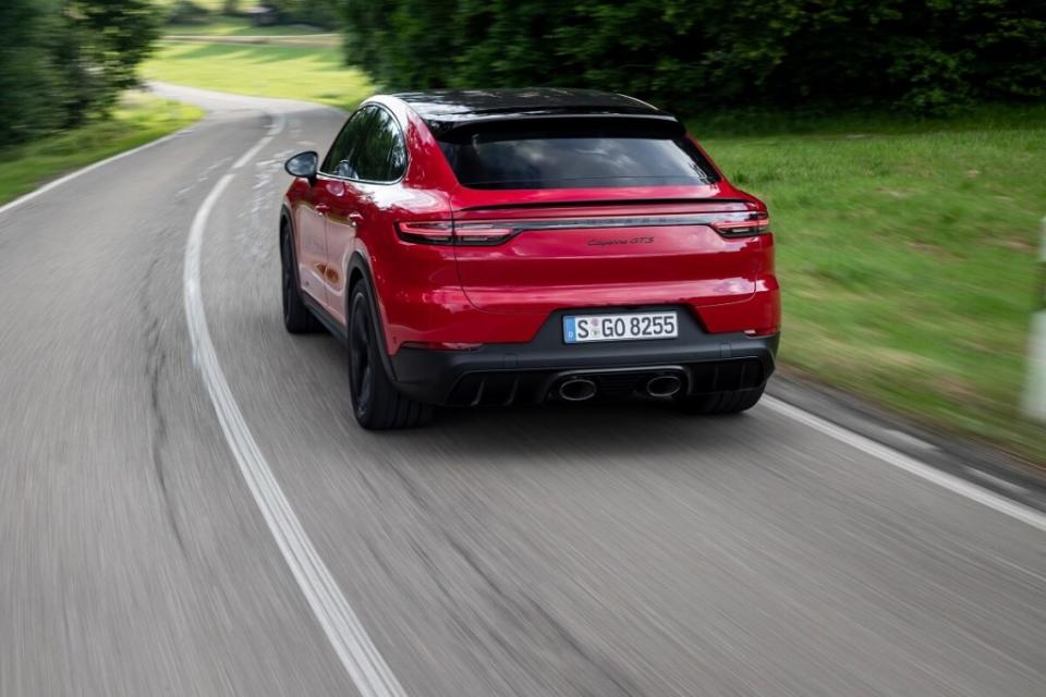 porsche-cayenne-gts-v8