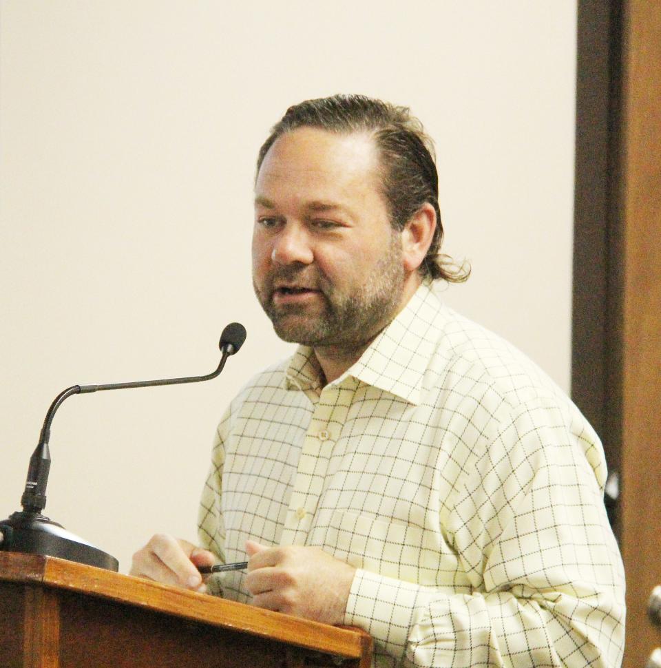 GLCEDC Director Adam Dontz addresses the Pontiac City Council at its meeting Monday. The council approved renewing its membership.