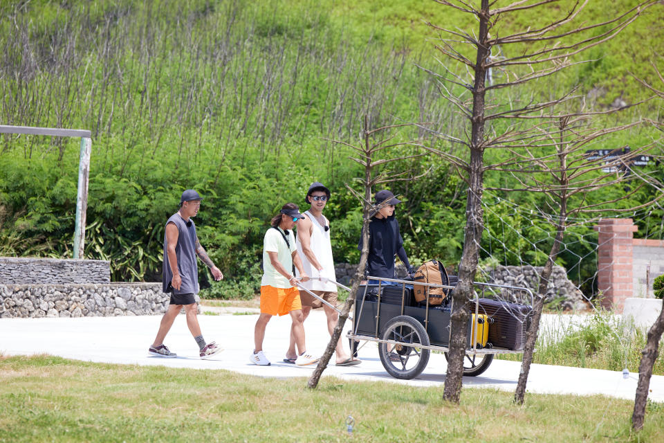 阮經天擔任嘉賓任務，對於環保復育最為深刻（圖／灰人文化）