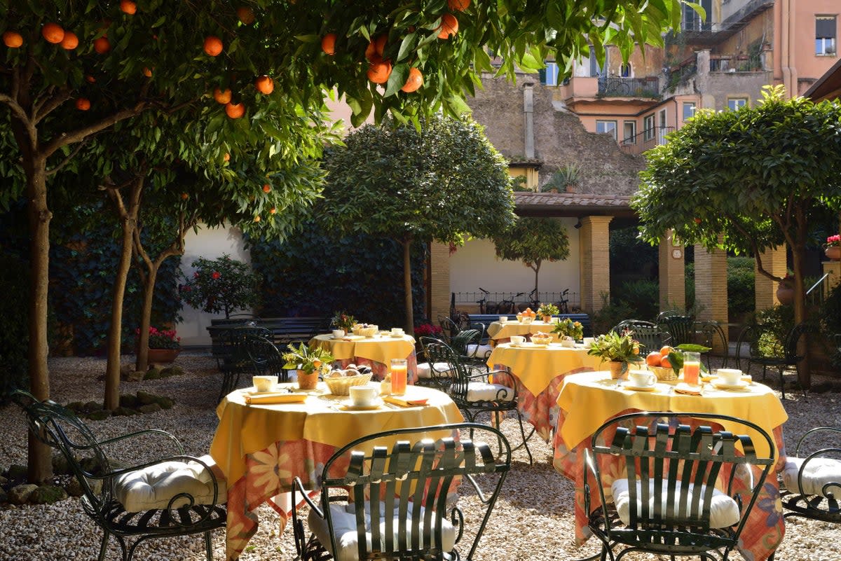 Hotel Santa Maria: Hotel Santa Maria is located in the heart of lively Trastevere (Hotel Santa Maria)