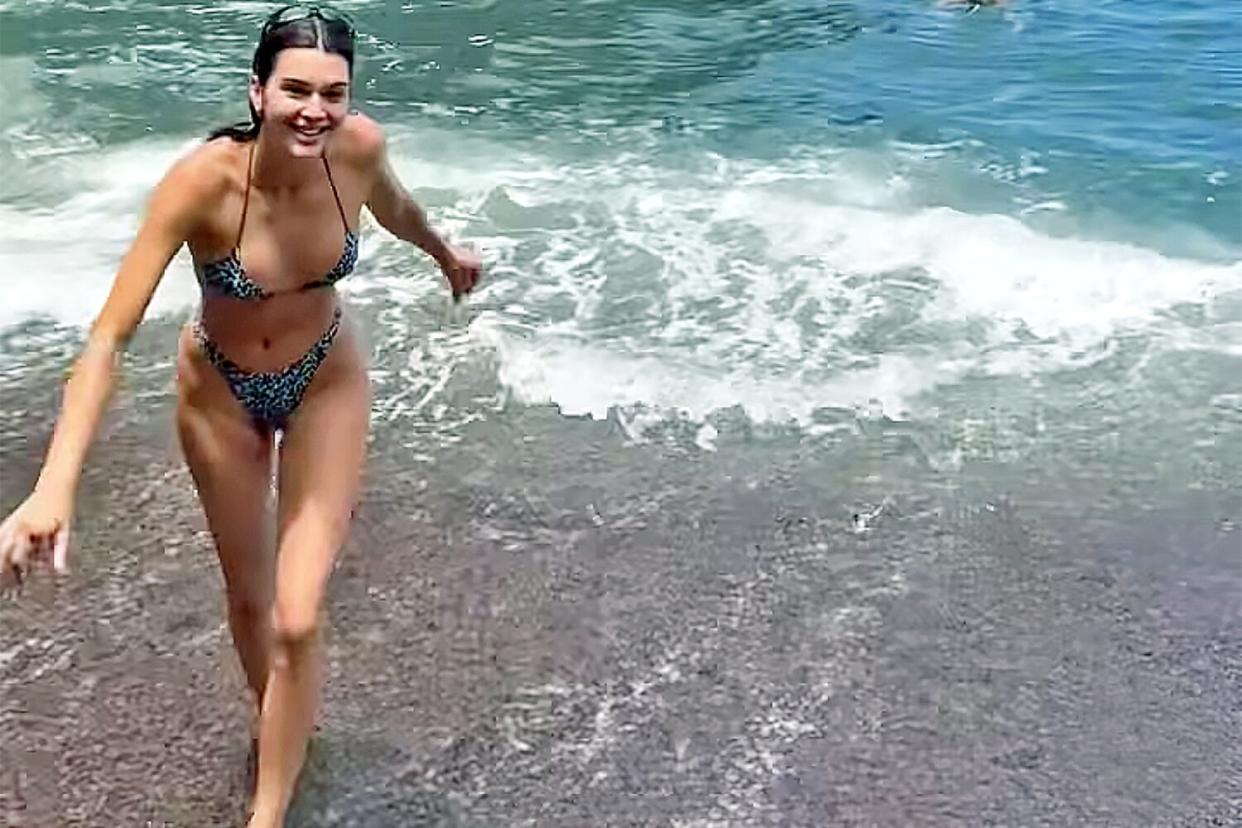 Kendall Jenner Relaxes in Floral Bikinis On Tropical Oceanside Getaway https://www.instagram.com/p/CgAlpdnv-PV/ kendalljenner Verified ���� 1d