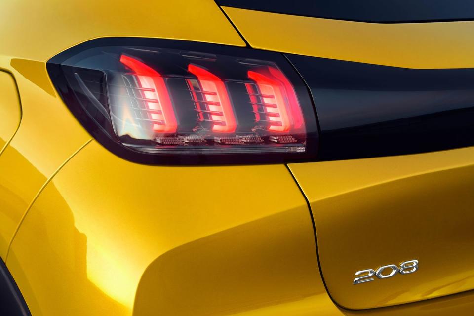 <p>When we said earlier that there's no chance the 208 will make its way to America, that isn't exactly true. Peugeot and Citroën have been teasing a return to the U.S. market for years, and with PSA's recent acquisition of Opel, <a href="https://www.caranddriver.com/news/a15392427/peugeot-looks-to-opel-in-a-bid-to-appeal-to-american-tastes/" rel="nofollow noopener" target="_blank" data-ylk="slk:it seems as if a return really might be in the cards;elm:context_link;itc:0;sec:content-canvas" class="link ">it seems as if a return really might be in the cards</a>.</p>