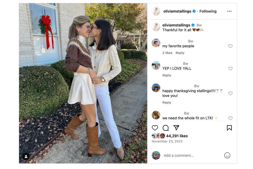 Lunden and Olivia Stallings pose for a Thanksgiving Instagram photo.