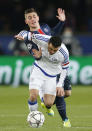 Football Soccer - Paris St Germain v Chelsea - UEFA Champions League Round of 16 First Leg - Parc des Princes, Paris, France - 16/2/16 Paris St Germain's Marco Verratti in action with Chelsea's Pedro Action Images via Reuters / Lee Smith Livepic EDITORIAL USE ONLY.