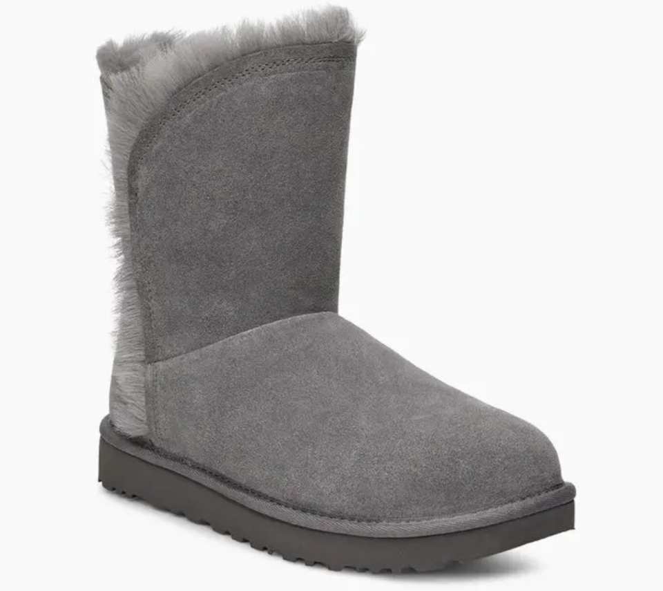 Available in three colours. Image via UGG. 