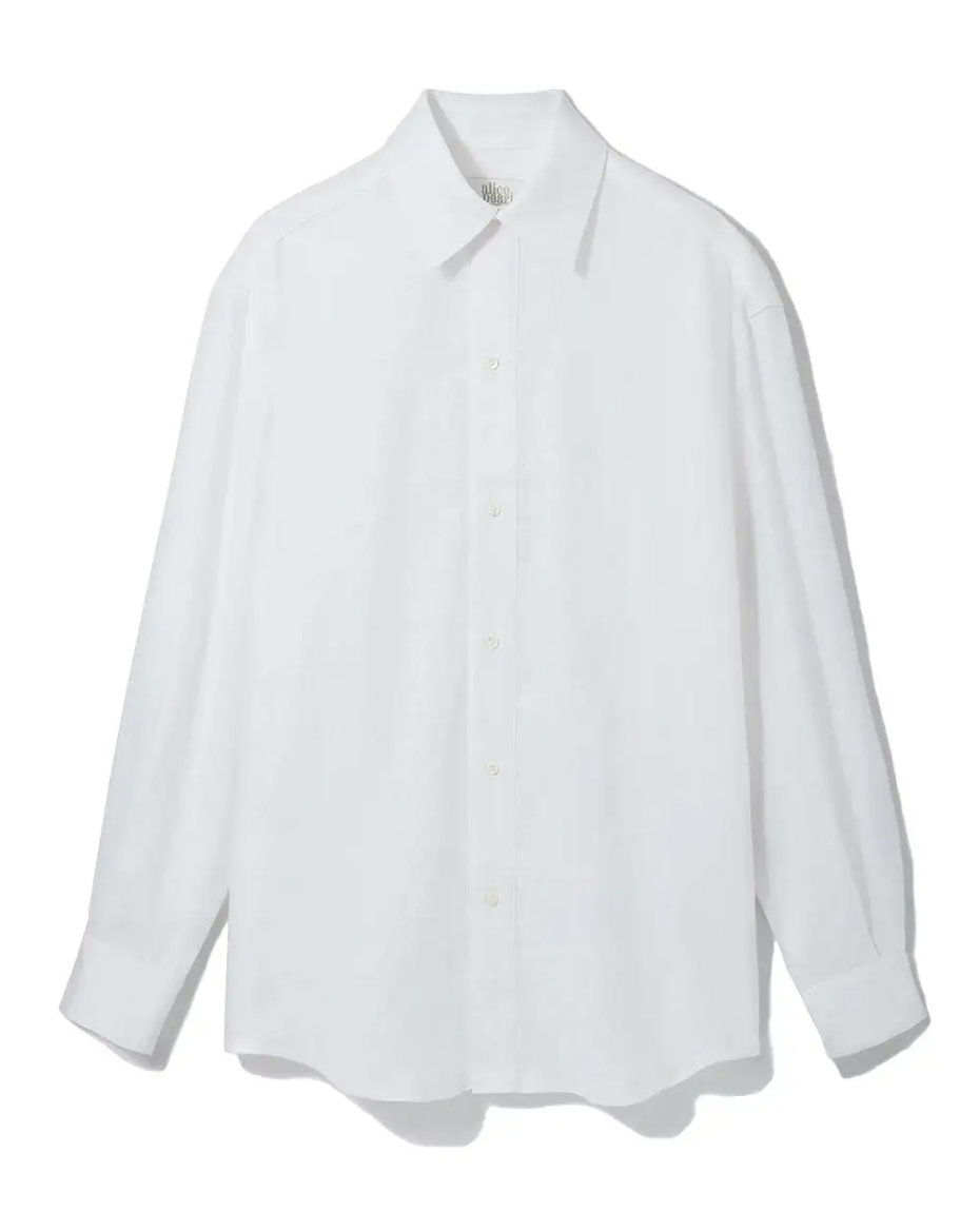 <p><a href="https://shop.harpersbazaar.com/joie-unisex-relaxed-shirt-white.html" rel="nofollow noopener" target="_blank" data-ylk="slk:Shop Now;elm:context_link;itc:0;sec:content-canvas" class="link rapid-noclick-resp">Shop Now</a></p><p>Joie Unisex Relaxed Shirt</p><p>$172.00</p><p>shopbazaar.com</p>