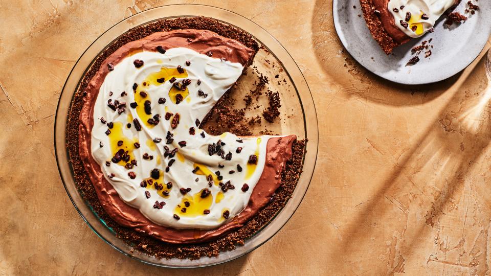 Frozen Greek Yogurt Blackout Pie