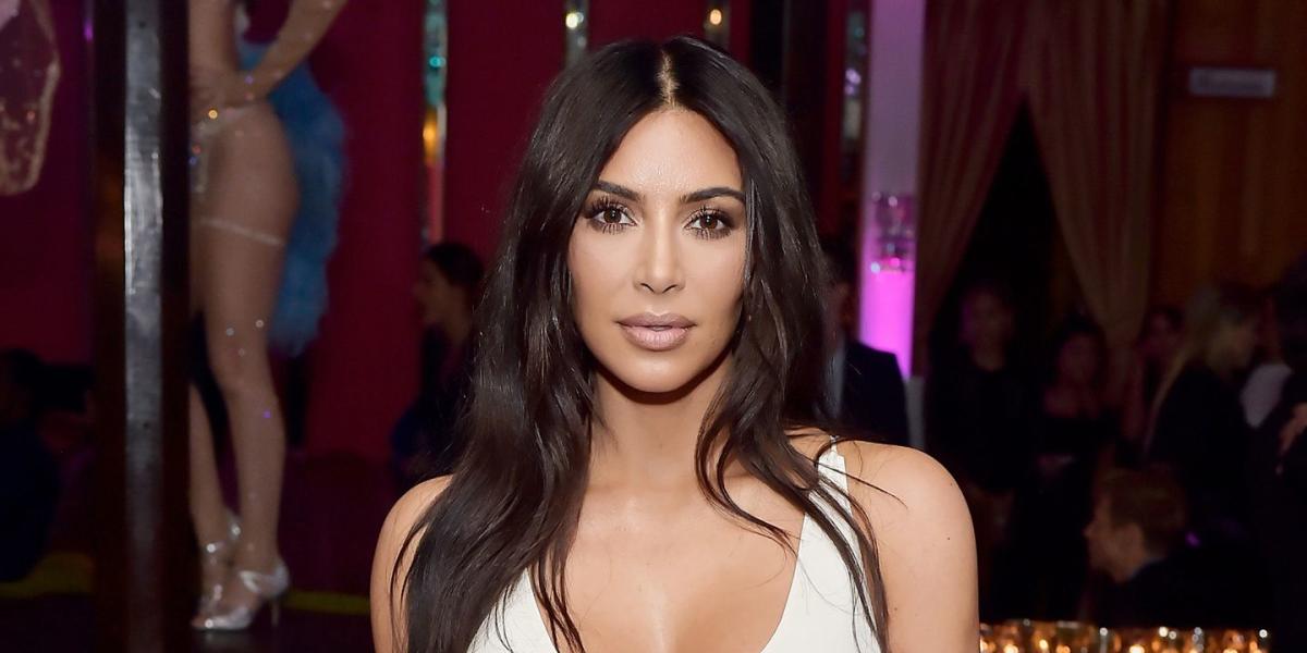 Kim Kardashian Defends Kanye West On Twitter