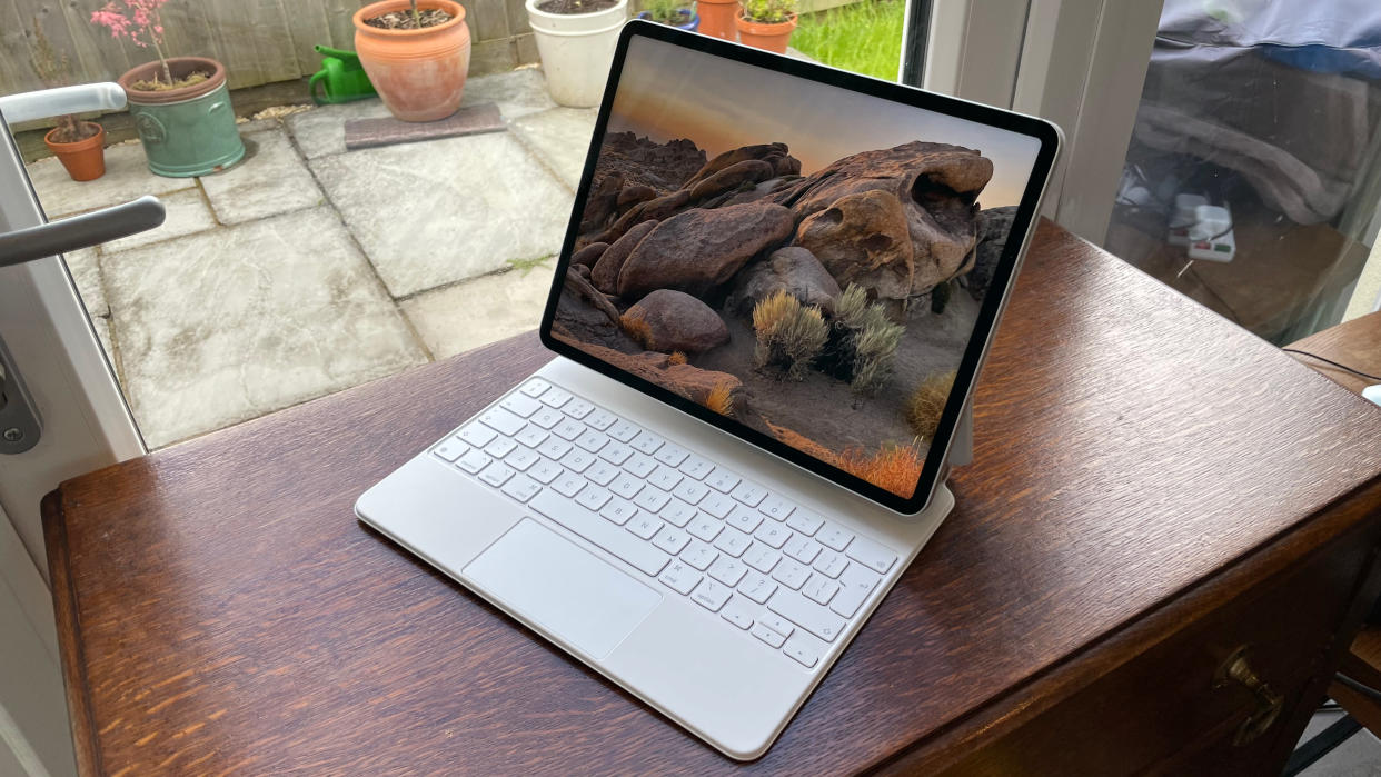  IPad Pro 12.9-inch 2021 review. 