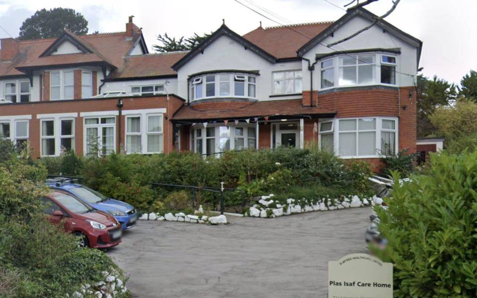 Plas Isaf Home in Rhos-on-Sea, Colwyn Bay