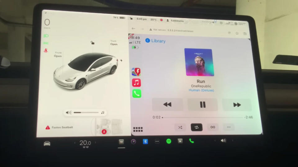 網友公布了一款自行開發的Tesla Android程式，讓Apple CarPlay可以在Tesla車上運行。(圖片來源/ 翻攝自Michał Gapiński YT)