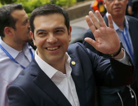 Greek Prime Minister Alexis Tsipras arrives at the European Union (EU) Council headquarters at the start of an EU leaders summit in Brussels, Belgium, June 25, 2015. REUTERS/Darren Staples