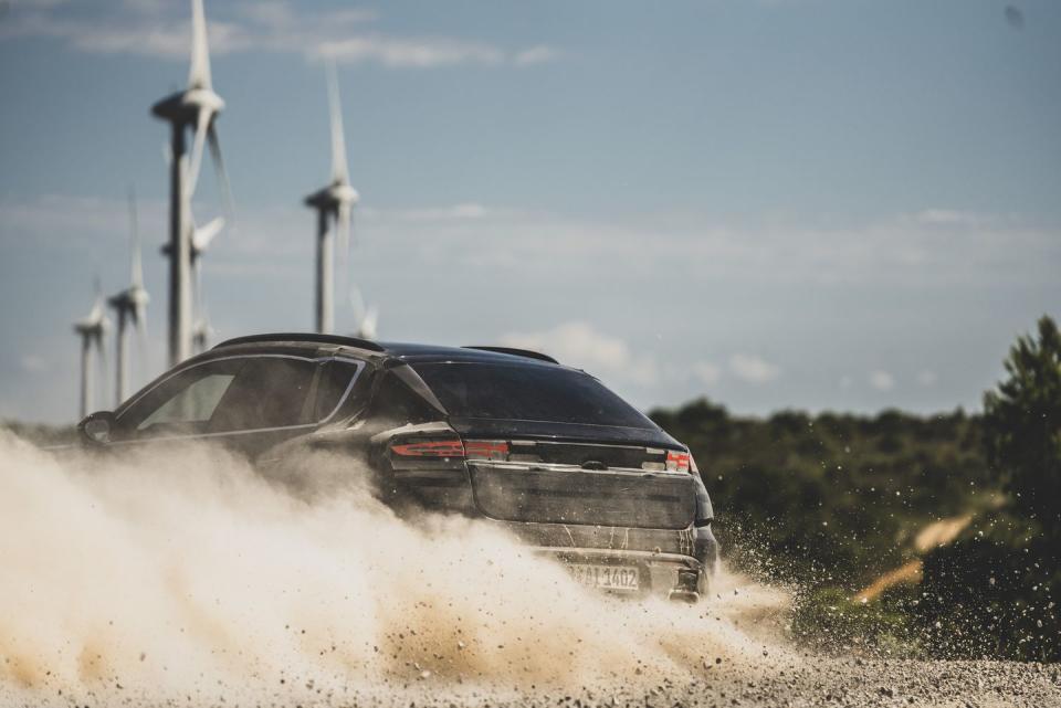 2024 porsche macan ev prototype