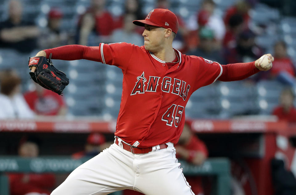 Los Angeles Angels starting pitcher Tyler Skaggs throws to an Oakland Athletics batter during the first inning of a baseball game Saturday, Sept. 29, 2018, in Anaheim, Calif. (AP Photo/Marcio Jose Sanchez)
