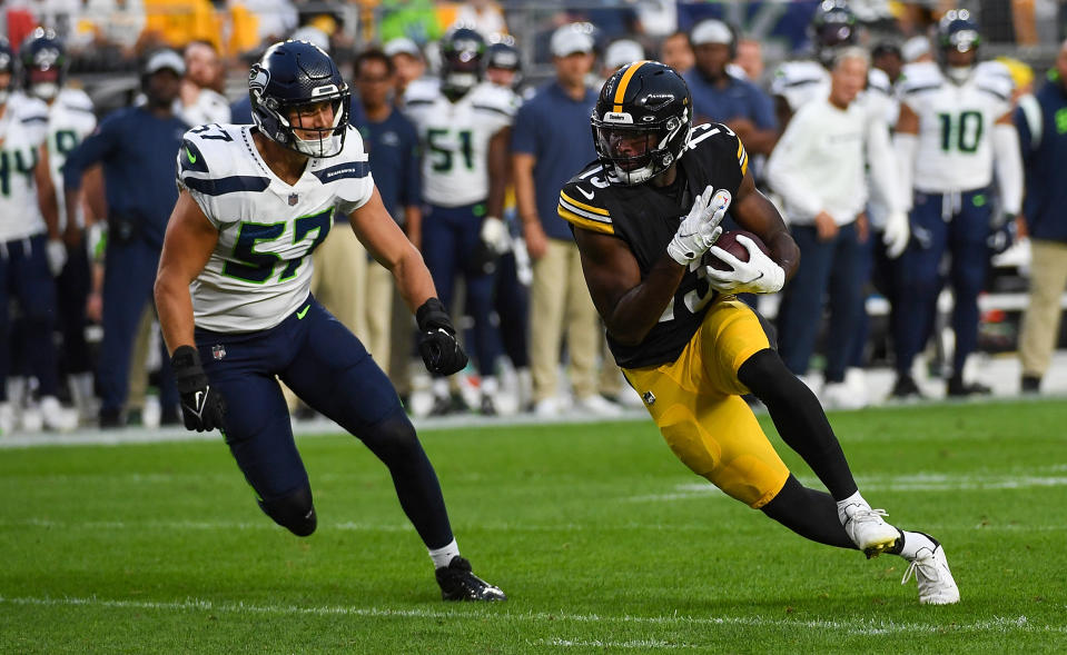 PITTSBURGH, PA – AUGUST 13: Miles Boykin #13 of the Pittsburgh Steelers in action during a preseason game against the <a class="link " href="https://sports.yahoo.com/nfl/teams/seattle/" data-i13n="sec:content-canvas;subsec:anchor_text;elm:context_link" data-ylk="slk:Seattle Seahawks;sec:content-canvas;subsec:anchor_text;elm:context_link;itc:0">Seattle Seahawks</a> at Acrisure Stadium on August 13, 2022 in Pittsburgh, Pennsylvania. (Photo by Justin Berl/Getty Images)