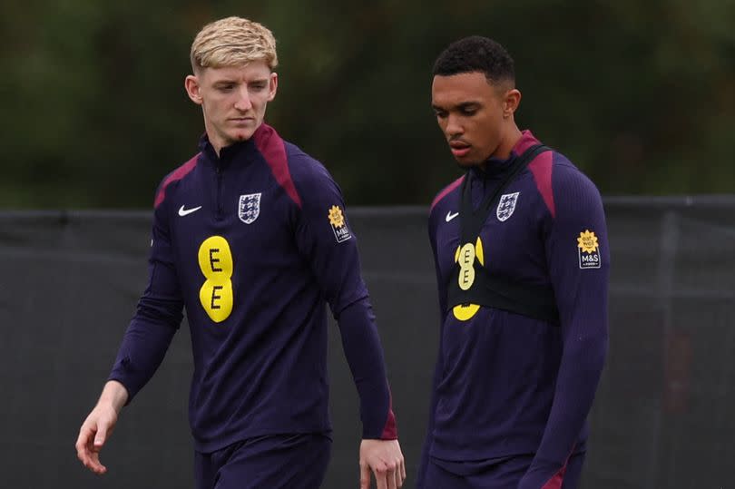 Anthony Gordon with Liverpool ace Trent Alexander-Arnold