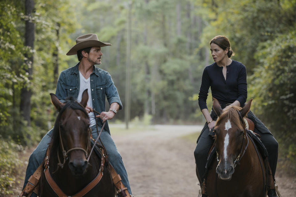 Echoes. (L to R) Matt Bomer as Jack, Michelle Monaghan as Gina McCleary in episode 101 of Echoes. Cr. Jackson Lee Davis/Netflix © 2022