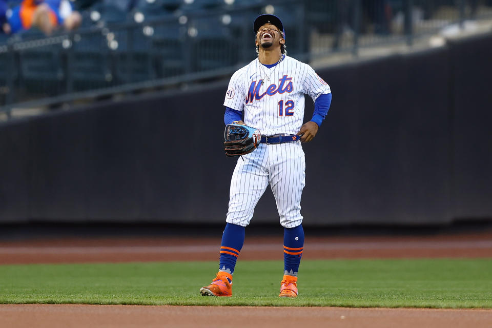 NEW YORK, NEW YORK - APRIL 27: Francisco Lindor #12 of the New York Mets looks on during warm-ups prior to the start of the game against the Boston Red Sox at Citi Field on April 27, 2021 in New York City. Boston Red Sox defeated the New York Mets 2-1. (Photo by Mike Stobe/Getty Images)