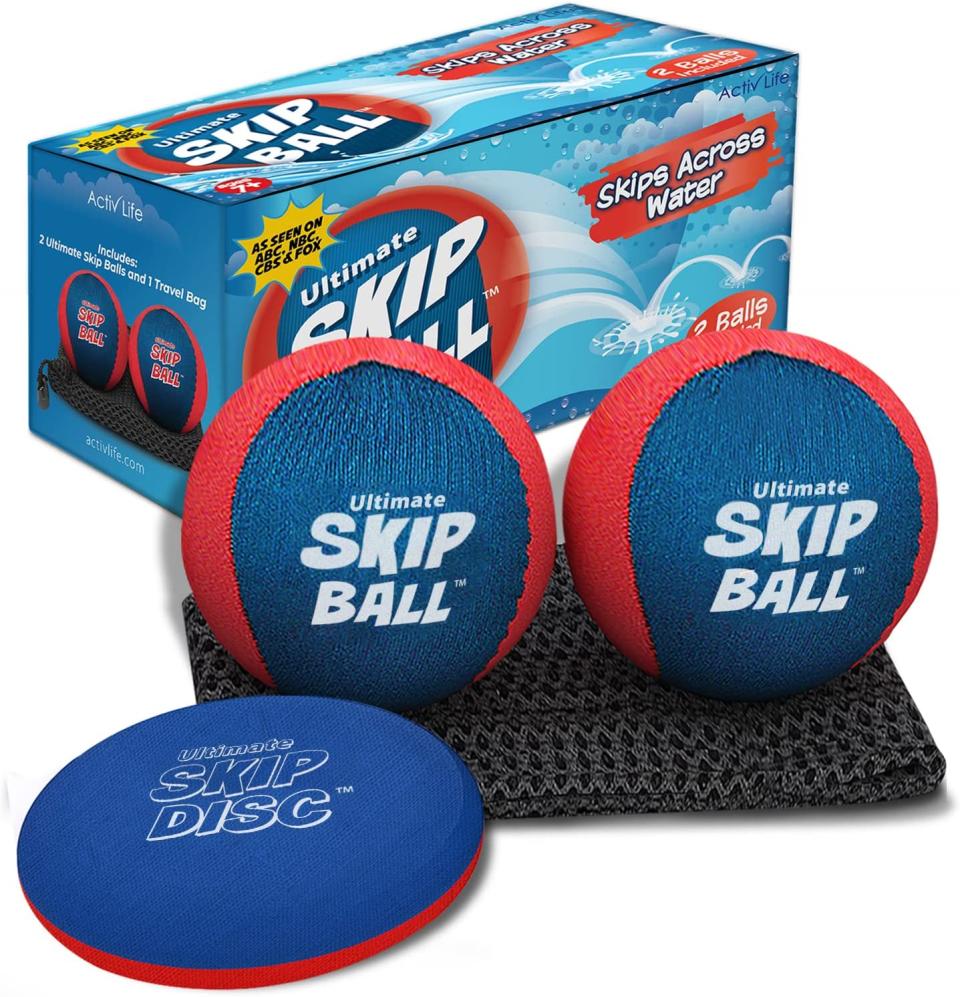 Skip balls and discs for pool